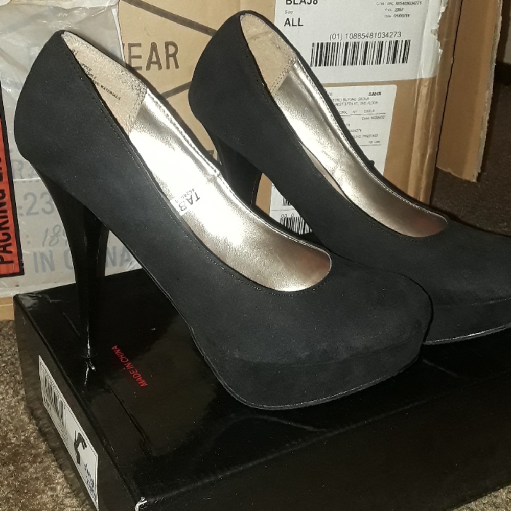 Black heels